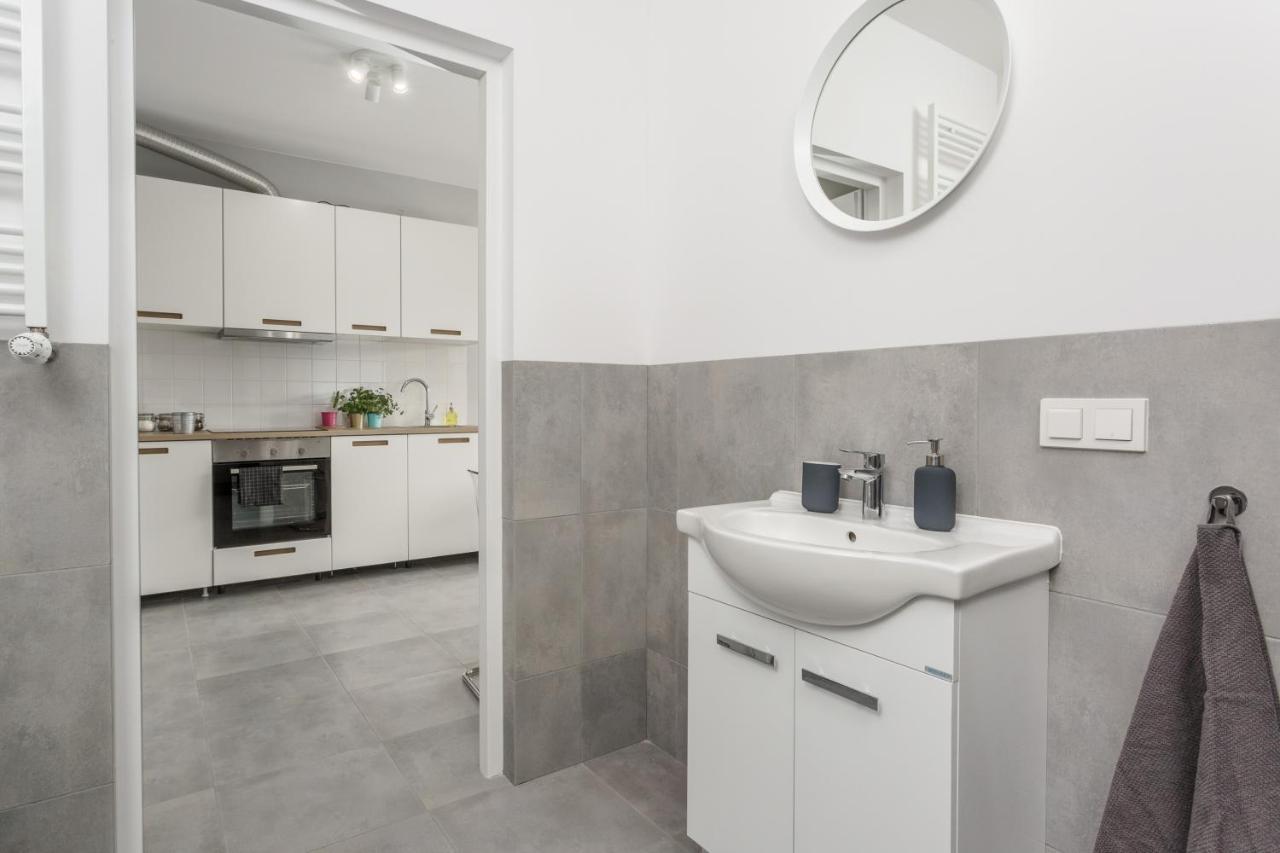 Warsaw City Comfort Apartments Esterno foto